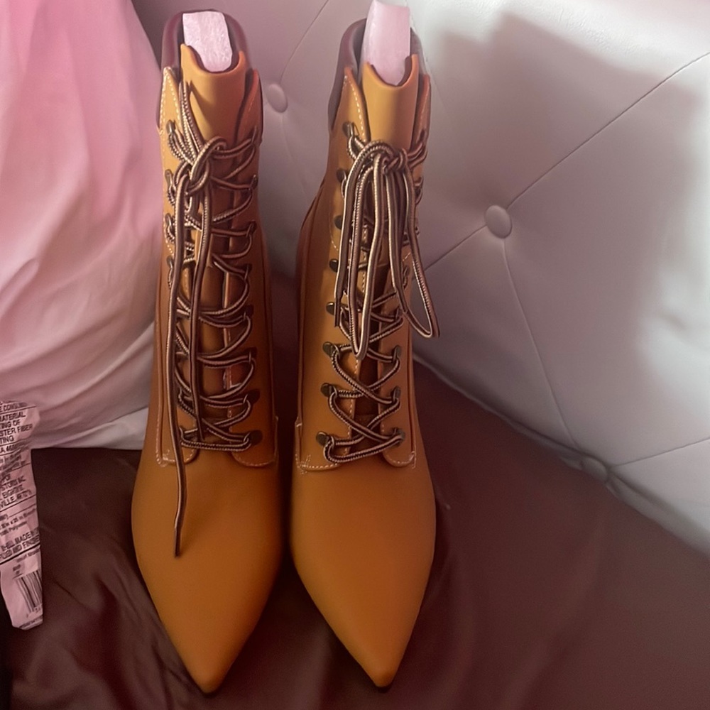 Boot Heels